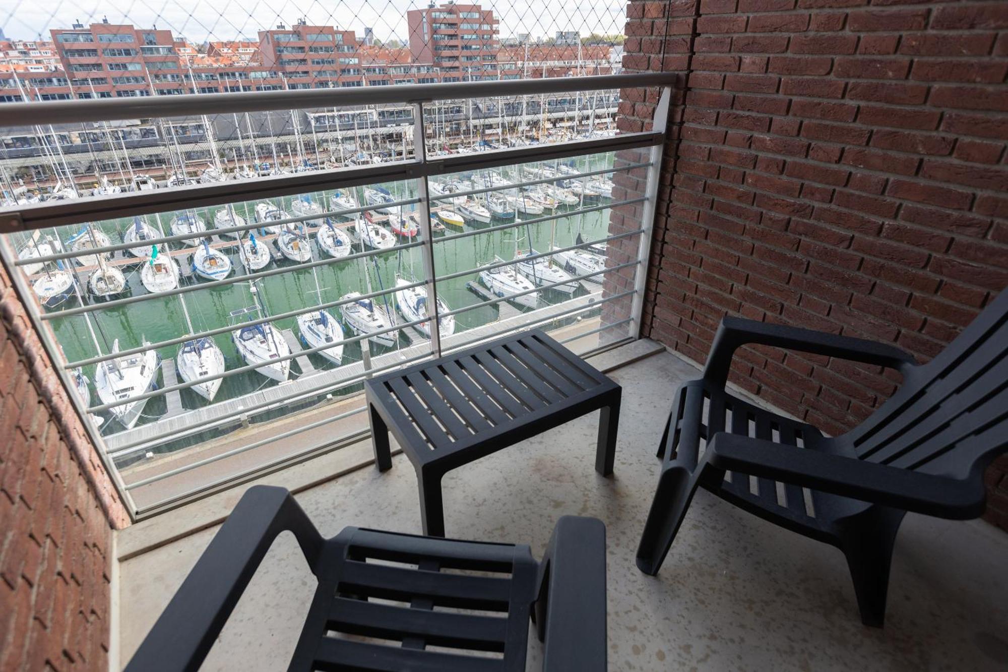 Bizstay Harbour III Scheveningen Apartments The Hague Room photo
